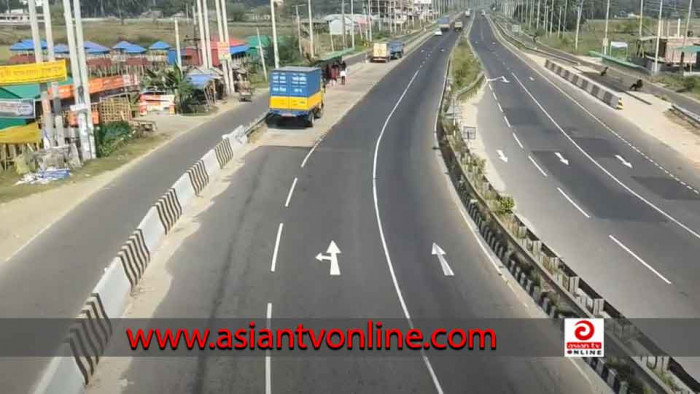 অবরোধে ঢাকা-টাঙ্গাইল-বঙ্গবন্ধুসেতু মহাসড়ক কার্যত অচল