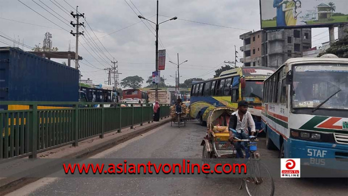 ঢাকা-সিলেট মহাসড়কে অবরোধের প্রভাব নেই