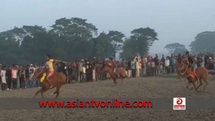 কিশোরগঞ্জে ঐতিহ্যবাহী ঘোড়দৌড় প্রতিযোগিতা অনুষ্ঠিত