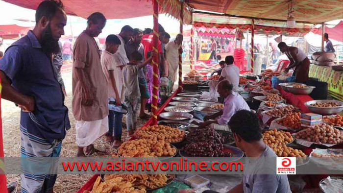 মহাদেবপুরে ঐতিহ্যবাহী হুর মেলা অনুষ্ঠিত