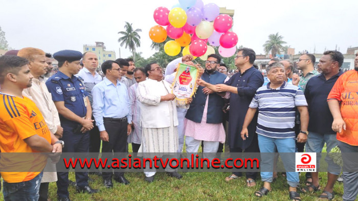 নওগাঁয় আব্দুল জলিল গোল্ডকাপ ফুটবল টুর্নামেন্ট শুরু