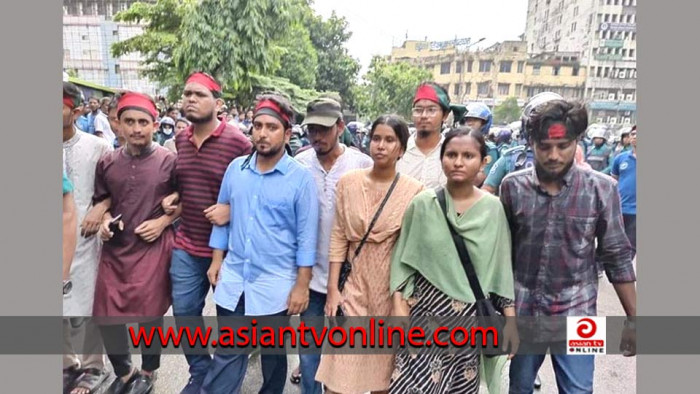 রাষ্ট্রপতির কাছে স্মারকলিপি জমা দিলেন আন্দোলনকারীরা