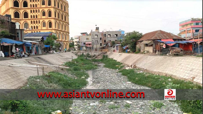 উল্লাপাড়ায় খননকৃত ফুলজোর নদী এখন ময়লার ভাগাড়