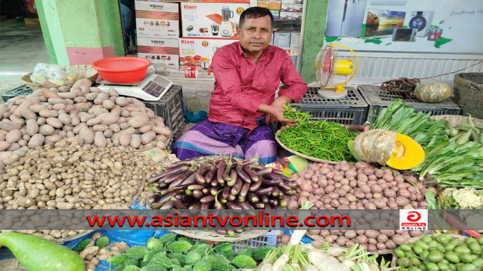 ইটনায় কাঁচামরিচ ৫০০ টাকা কেজি, বিপাকে সাধারণ মানুষ