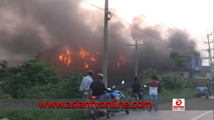 কেরানীগঞ্জে দিয়াশলাই ফ্যাক্টরি ভয়াবহ অগ্নিকাণ্ড