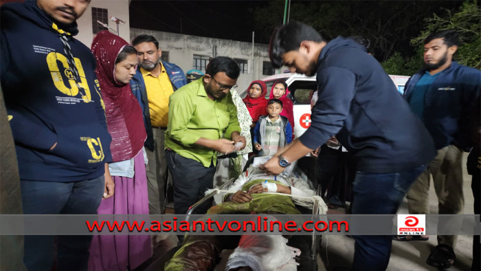 কালীগঞ্জে মোটরসাইকেল-নসিমন মুখোমুখি সংঘর্ষে আহত ৫