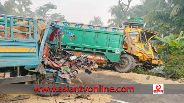 বাগেরহাটে দুই ট্রাকের মুখোমুখি সংঘর্ষে চালক নিহত